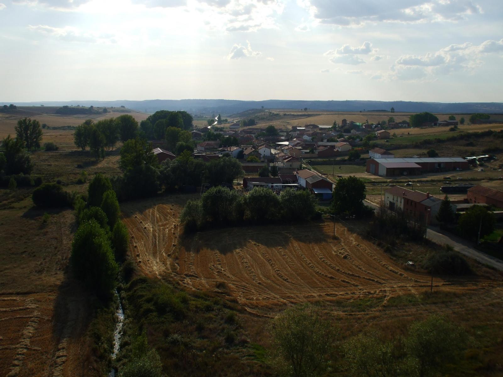 Valdepolo (León) Qué ver y dónde dormir