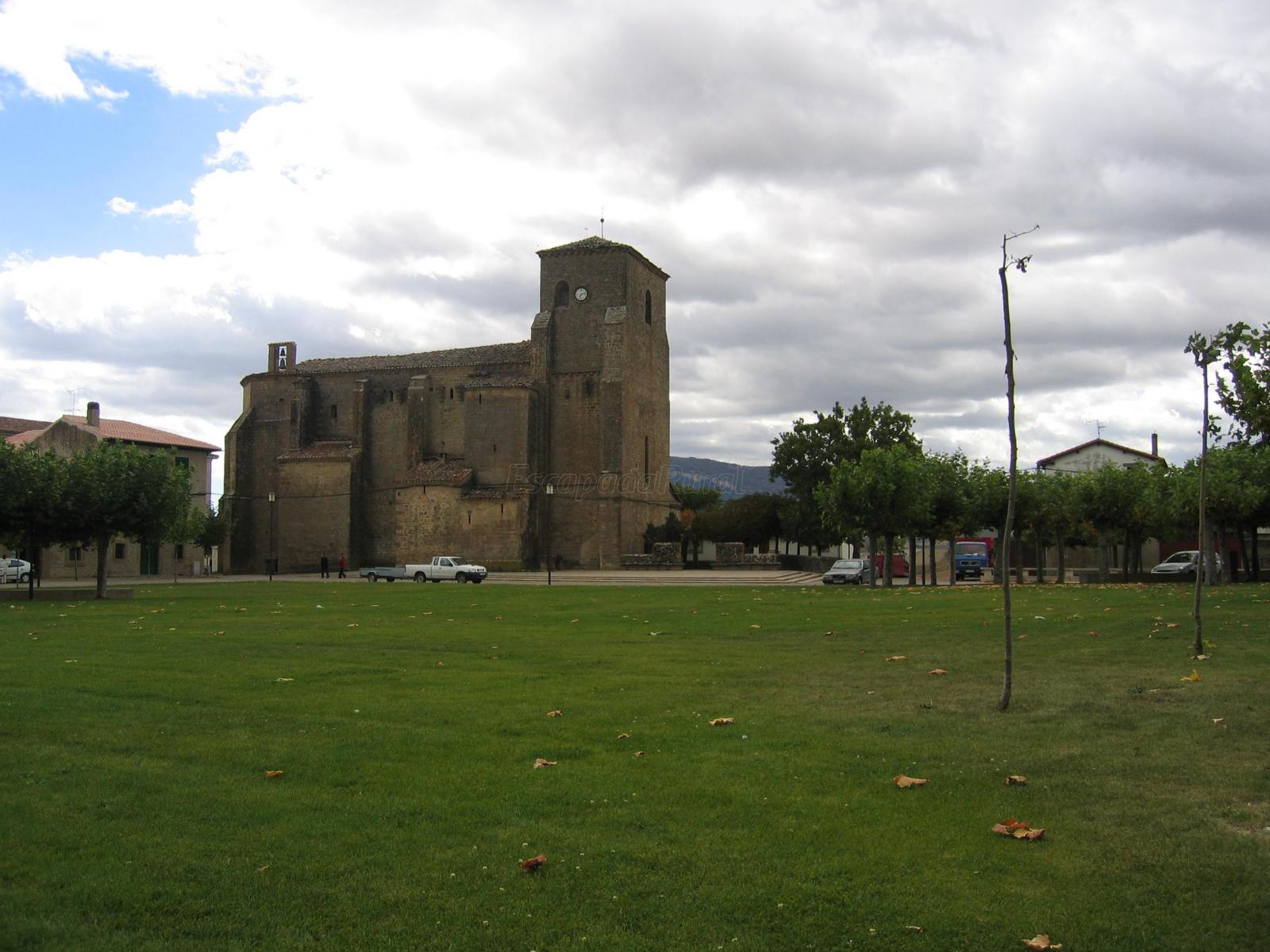 UrrozVilla (Navarra) Qué ver y dónde dormir