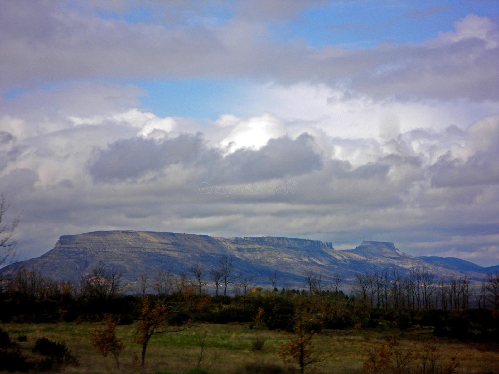 Carazo (Burgos) Qué ver y dónde dormir