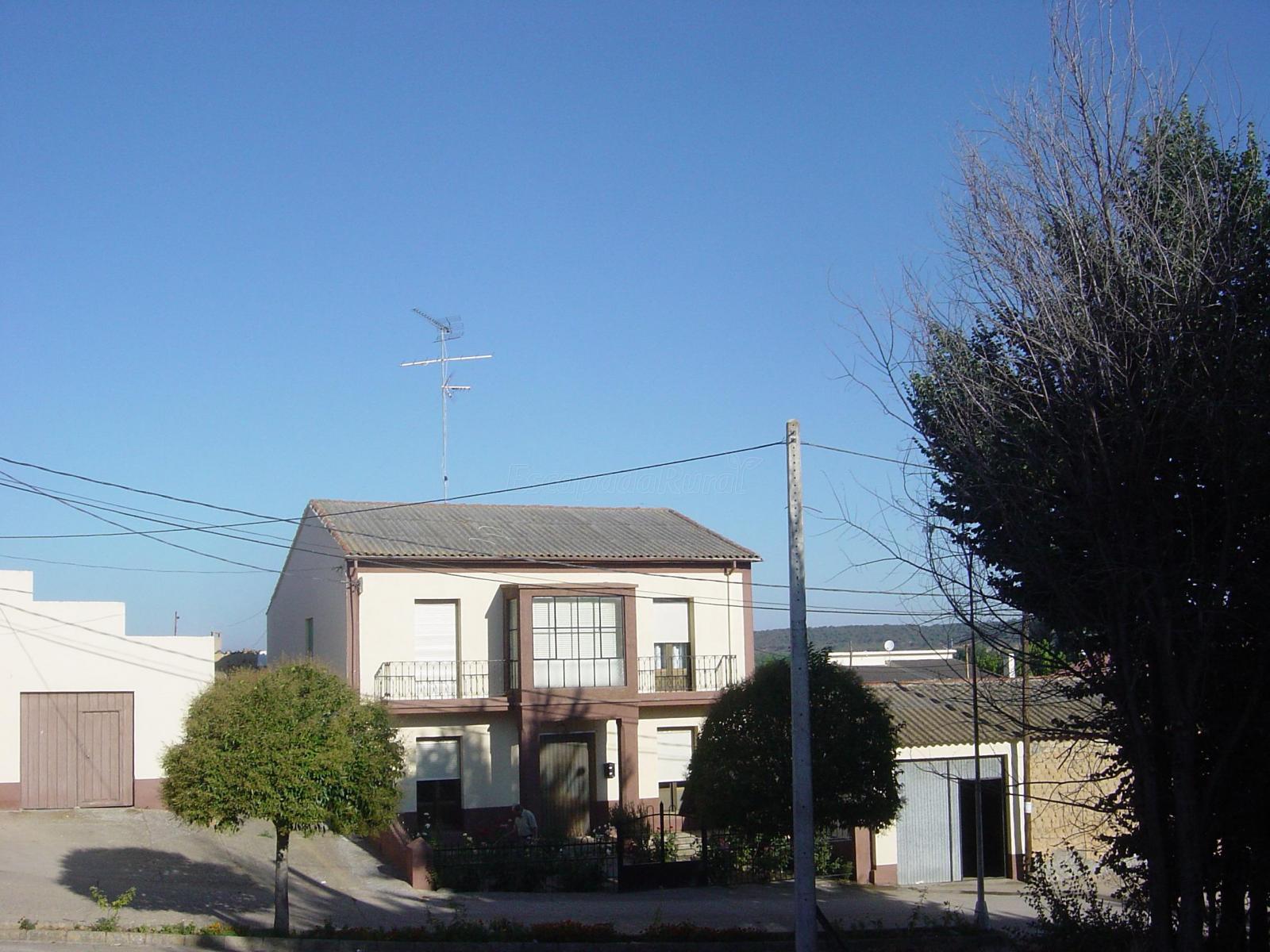 Morales de Valverde (Zamora) Qué ver y dónde dormir