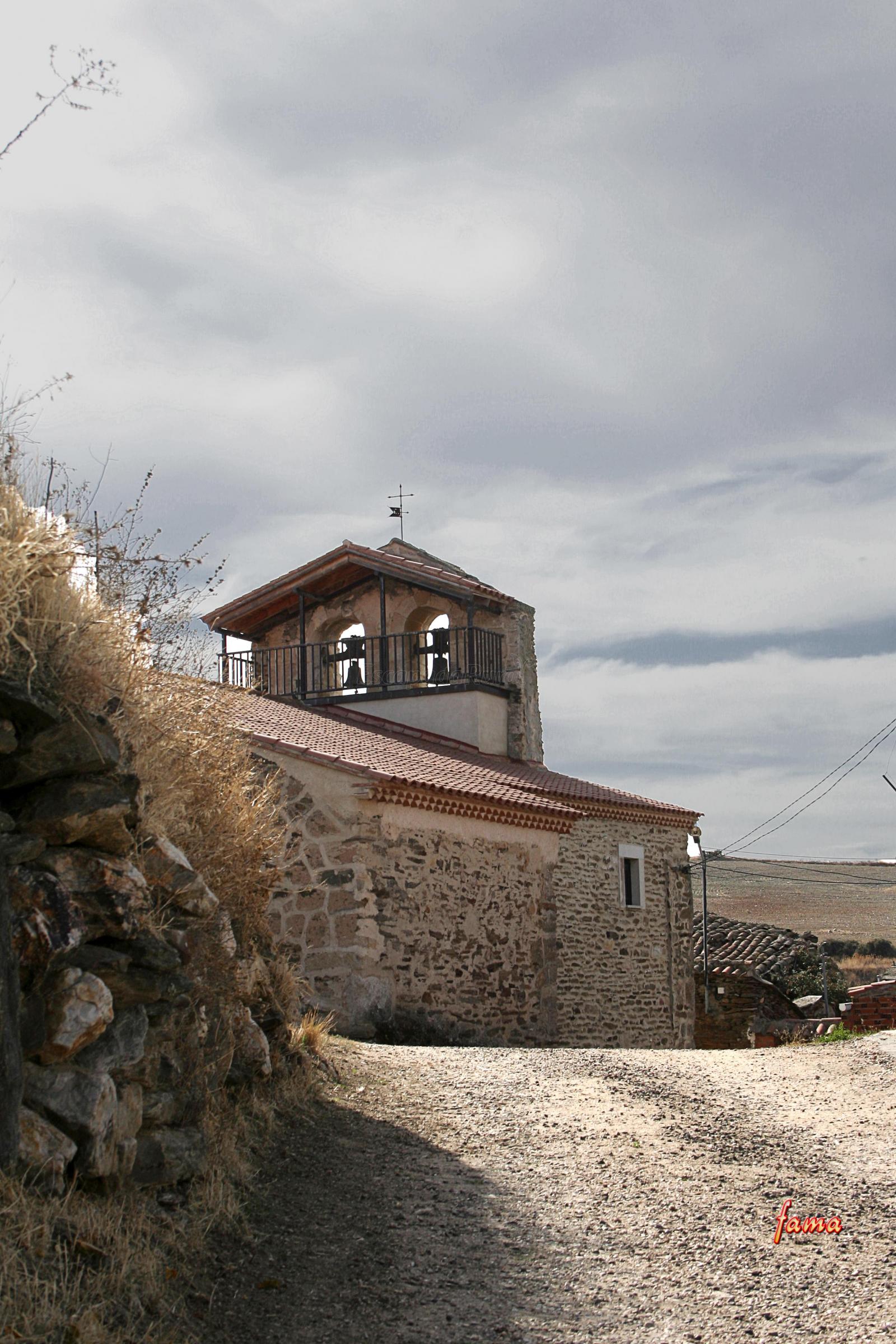 Casas Rurales con Chimenea en San Román de los Infantes | ✓ Reserva tu  alojamiento